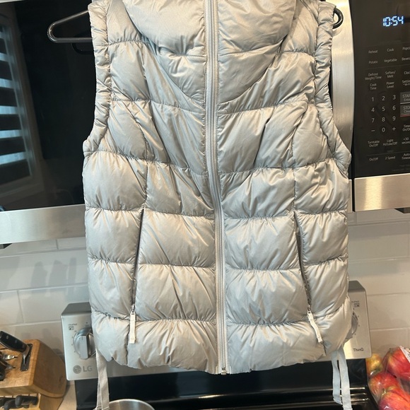 Eddie Bauer Metallic Gray Down Vest - Picture 5 of 5